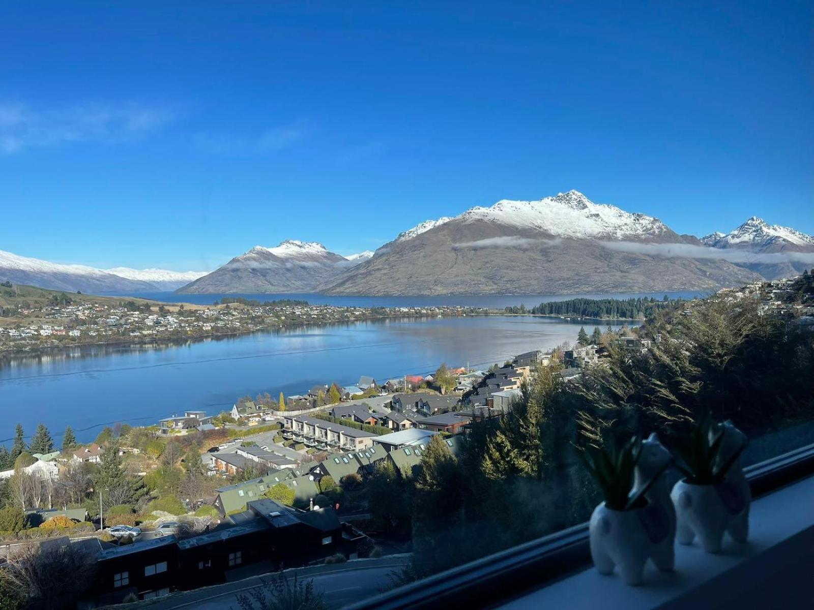 Ming'S Lakeside Goldleaf Suites Queenstown Ngoại thất bức ảnh
