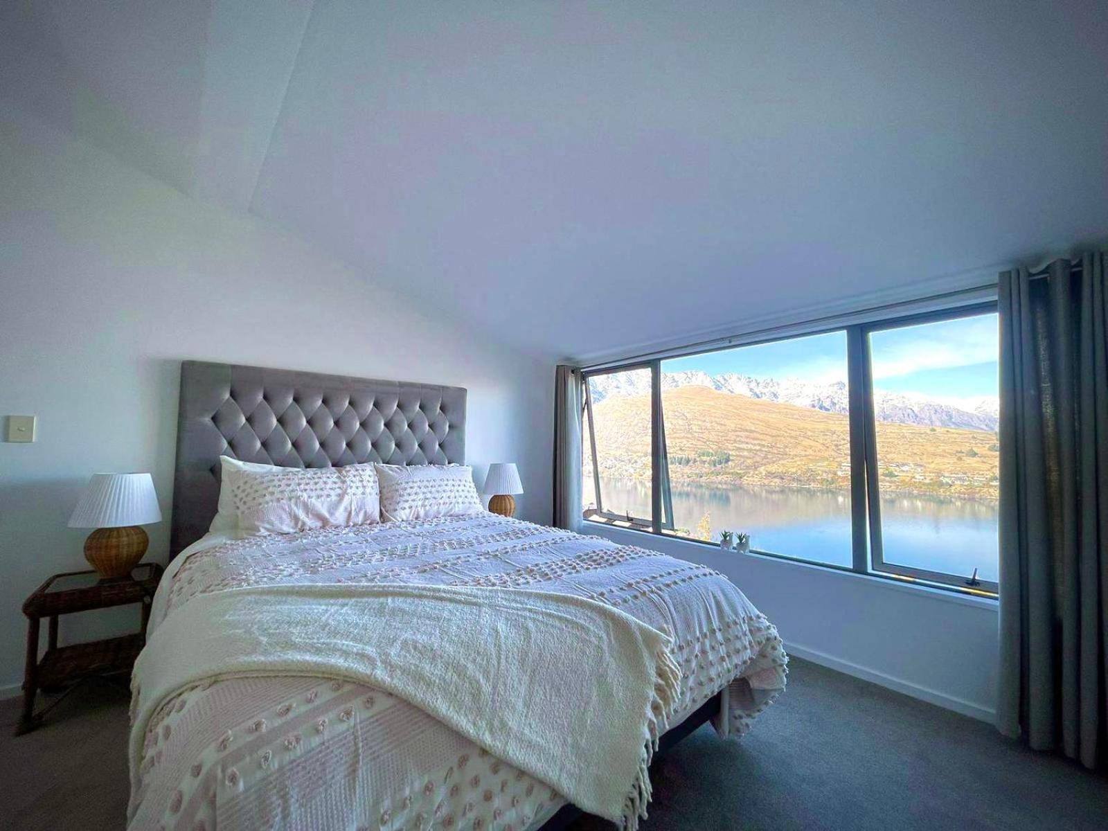 Ming'S Lakeside Goldleaf Suites Queenstown Ngoại thất bức ảnh